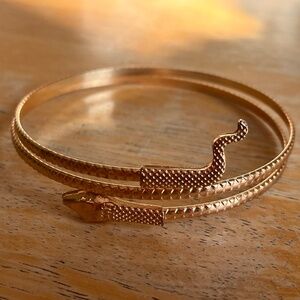 Gold Tone Serpent Snake Wrap Around Coil Bracelet Women's 3.25 inch  Jeweler